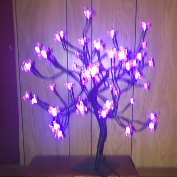 Multi colored light-up cherry blossom tree light/lamp - Picture 6 of 11
